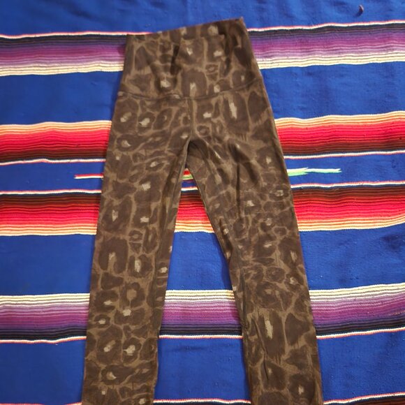 Size 2 Align tights - Picture 1 of 2